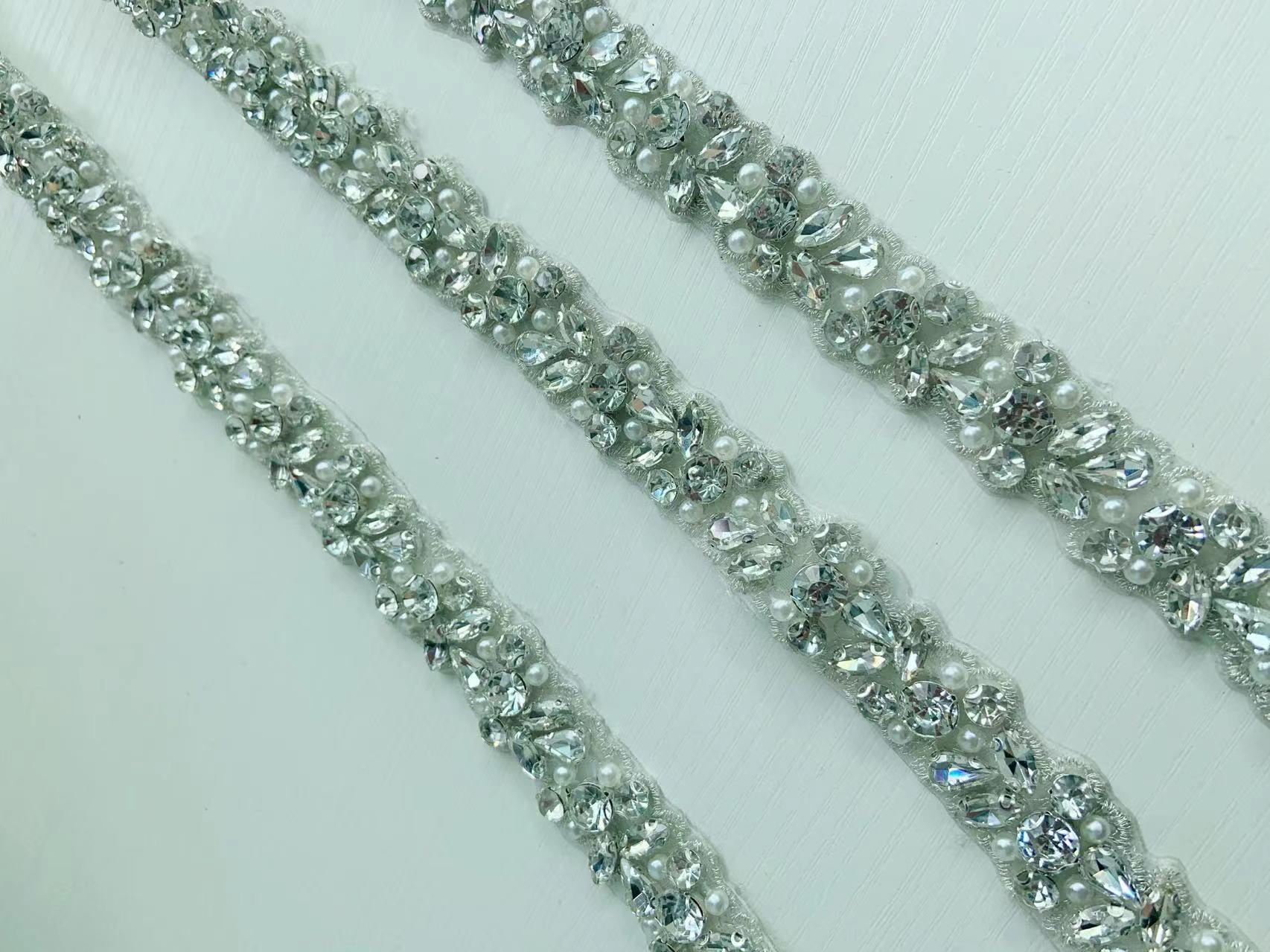 1 Yard/5 Yards Silver Crystal  – Bridal Sash Ribbon recenzja i cena