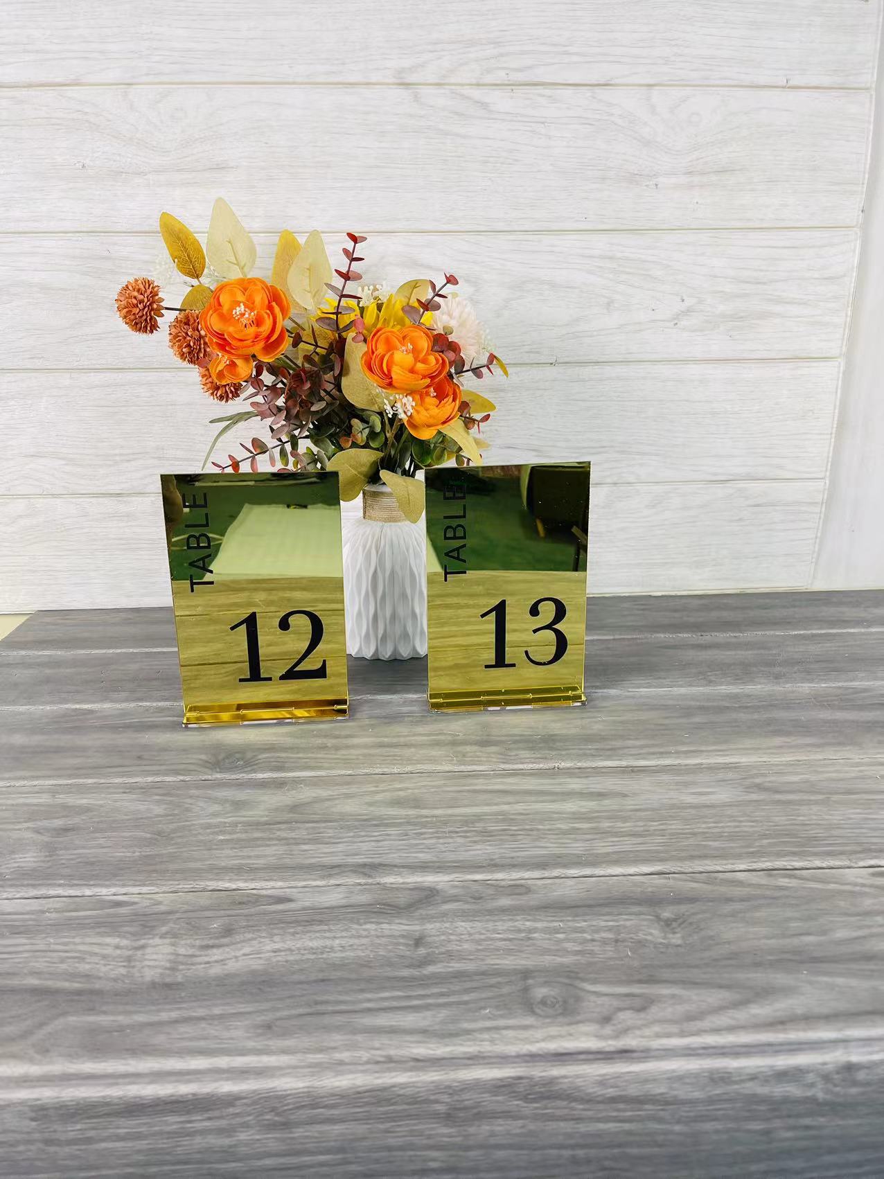 Gold Mirrored Table Numbers We – Table Number Gold recenzja i cena