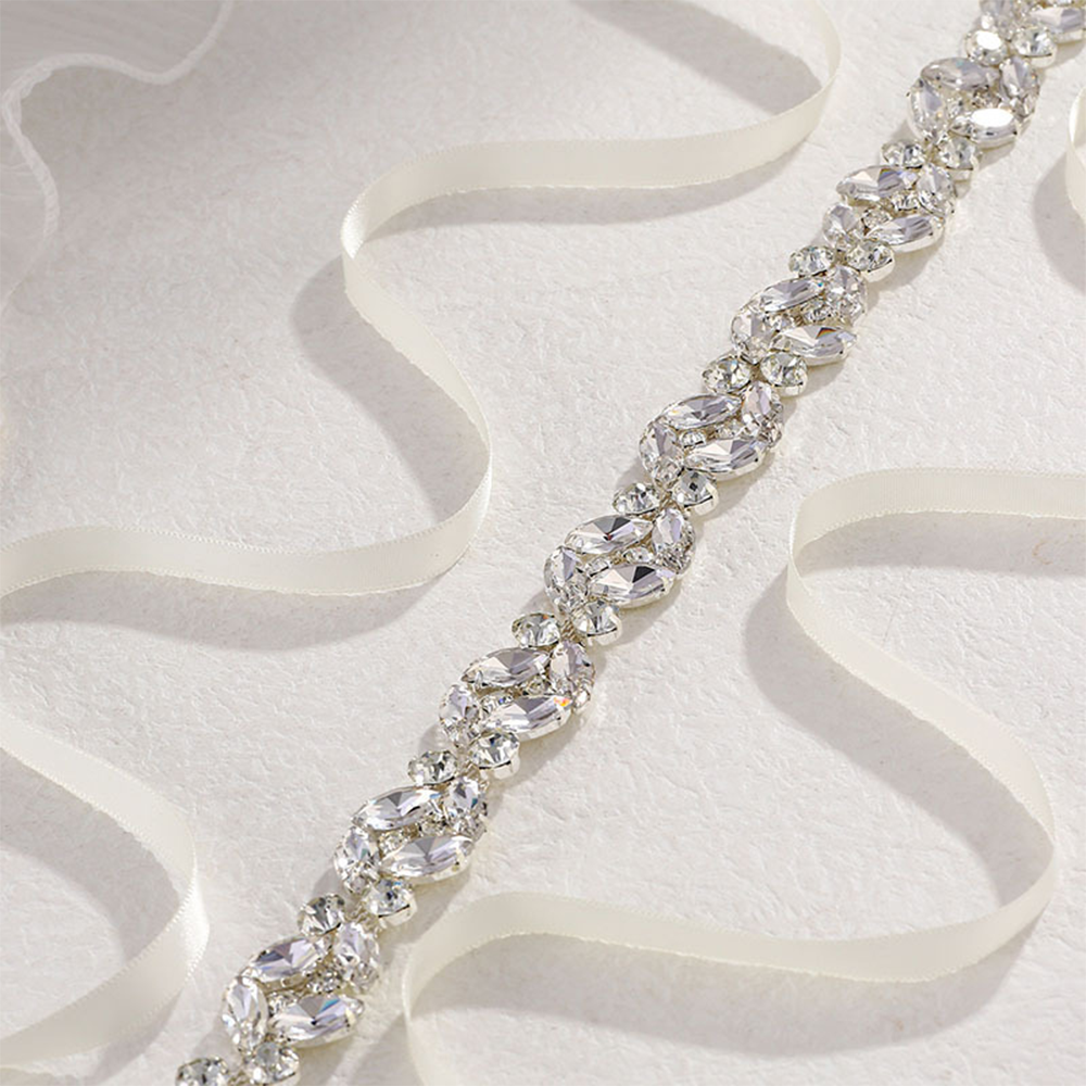 Ultra-shiny Alloy Diamond-stud – Bridal Sash Ribbon recenzja i cena