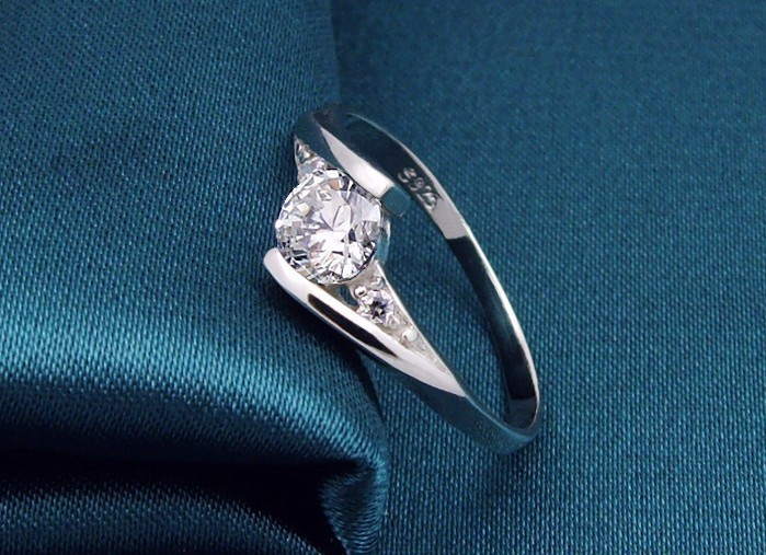 High Quality Super Shiny Zirco – Wedding Superstar recenzja i cena
