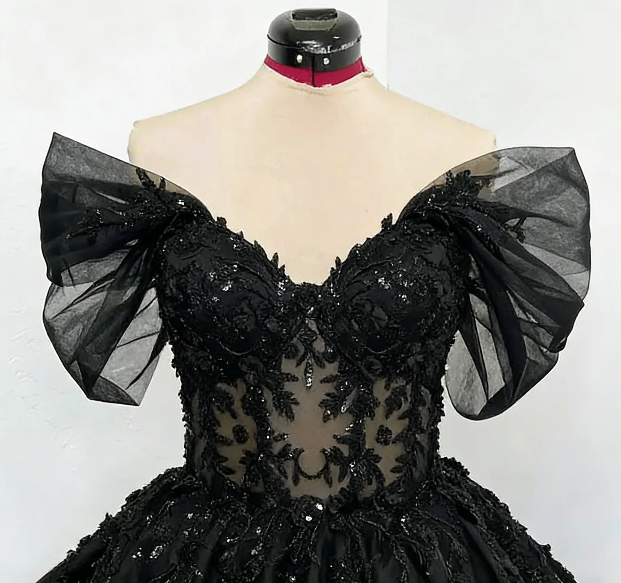 Customized Off Shoulder Black  – Bridal Sash Ribbon recenzja i cena